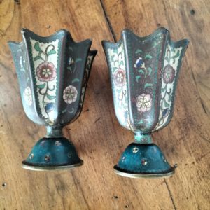 Vases en bronze émaux cloisonnés polychromes - Chine - H13cm